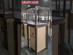 Juwelen vitrines zijn niet alleen een platform voor het vertonen van producten, maar ook een versterker van merkima